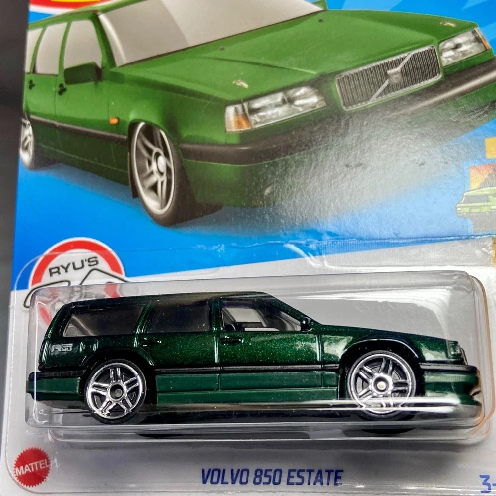 Hot Wheels Volvo 850 Estate 140/250 HW Wagons 2/5 Green 1:64 Die-cast‎ NIP 2022